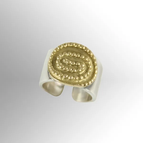 Anello con labirinto di sassi - Ventrella Gioiellieri