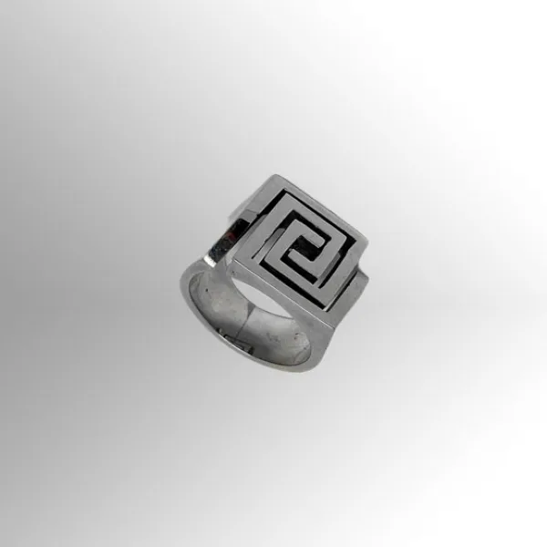 Anello Quadrato Small — Ventrella Gioiellieri