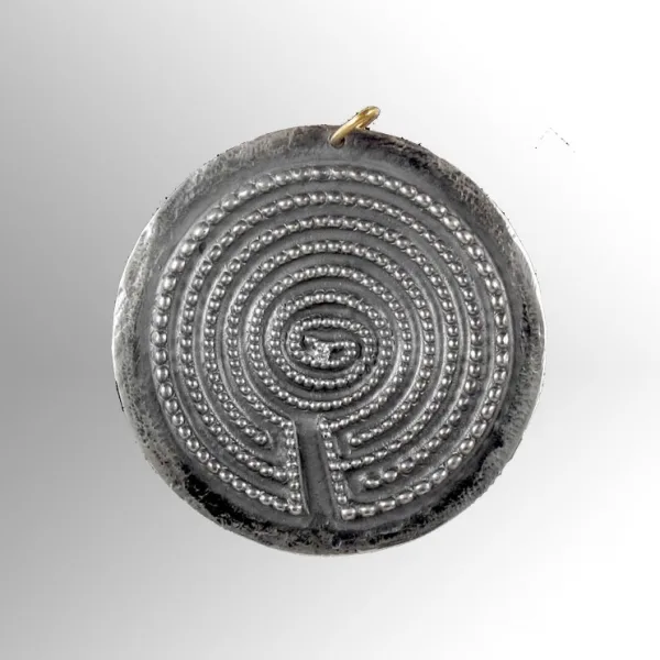 Labirinto di sassi - Ventrella Gioiellieri