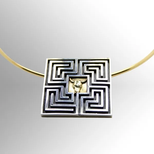 Labirinto Minotauro 3D - Ventrella Gioiellieri