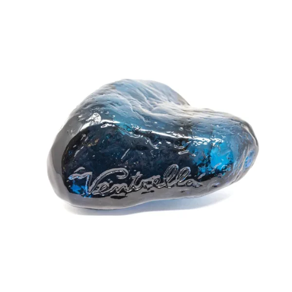 Small Heart indossato